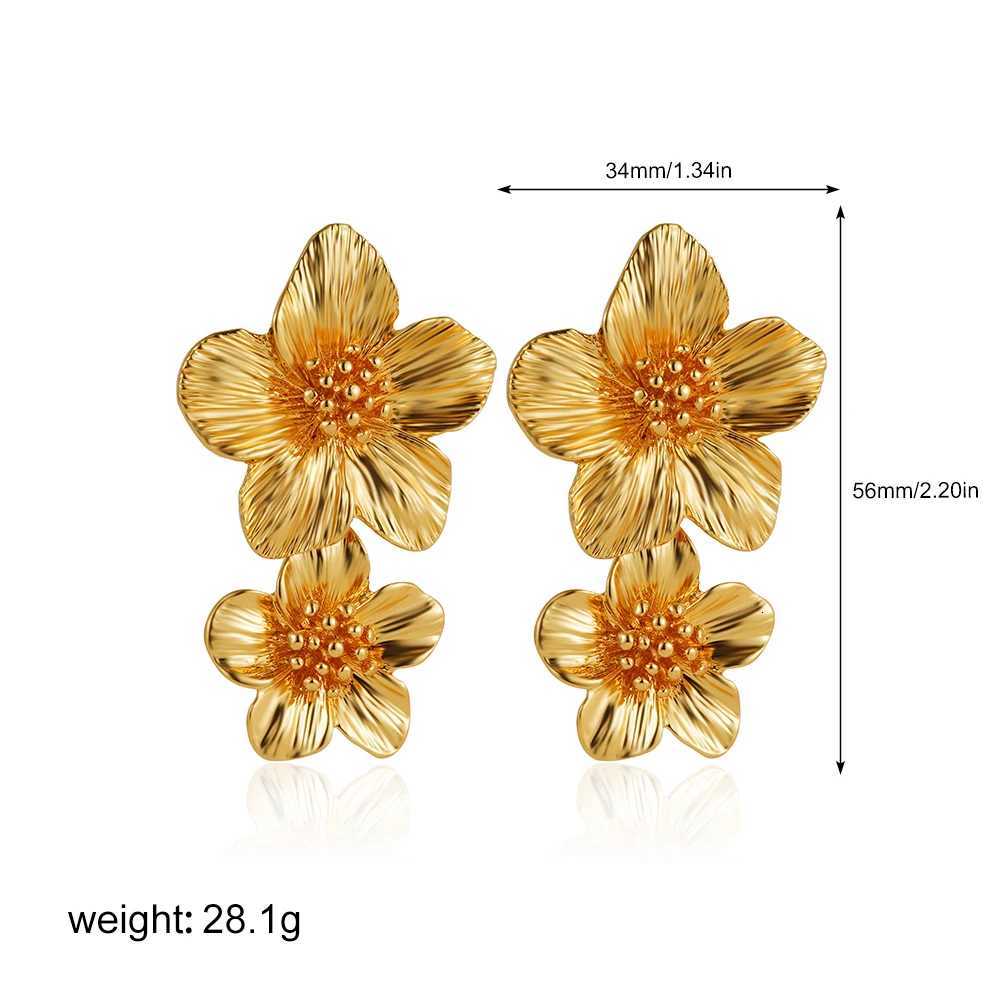 18K Gold Plated Metal Flower Stud Earrings for Women Fashion Stainless Steel Gold Color Waterproof Earring Statement Jewelry y250715