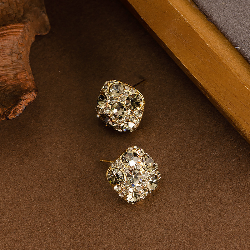 Light Simple Square Tea Color Full Dia Super Shiny Zircon Sier Needle Niche Design High-end Exquisite Earrings