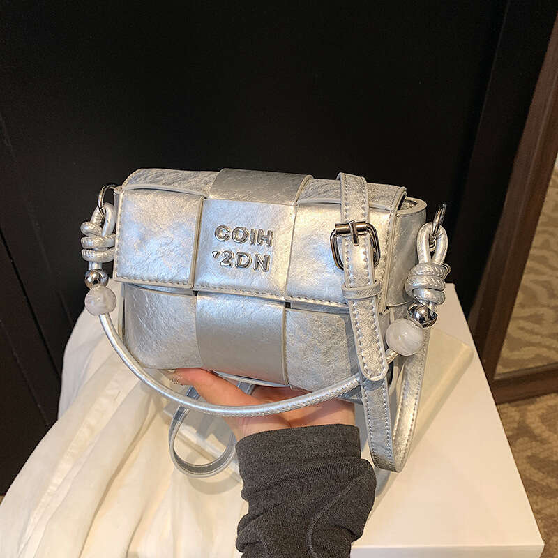 Spring Summer Super Hot Niche Woven for Women 2025 New Fashion Versatile Crossbody Exquisite Mini Small Square Bag