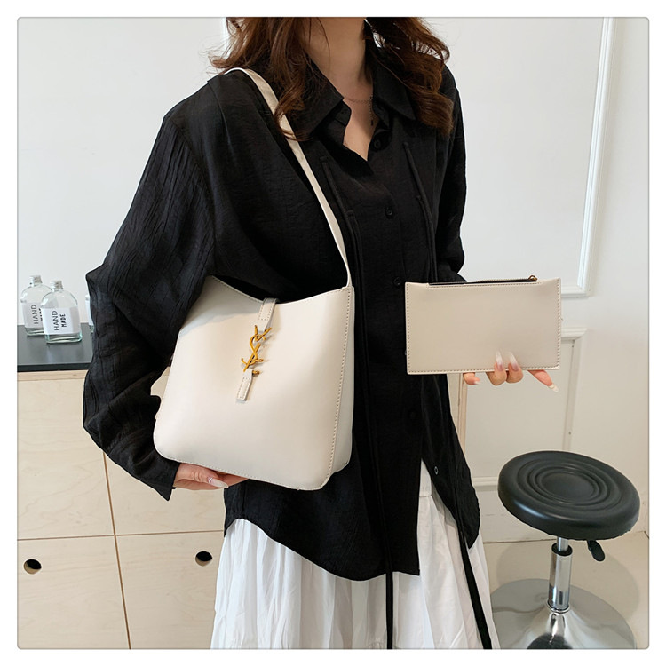 2025 Designer Bag Shoulder Bag New Elegant Floral Printed Tote Bag for Women Large Capacity Commuter Bag Stylish Minimalist Versatile Crossbody Bag