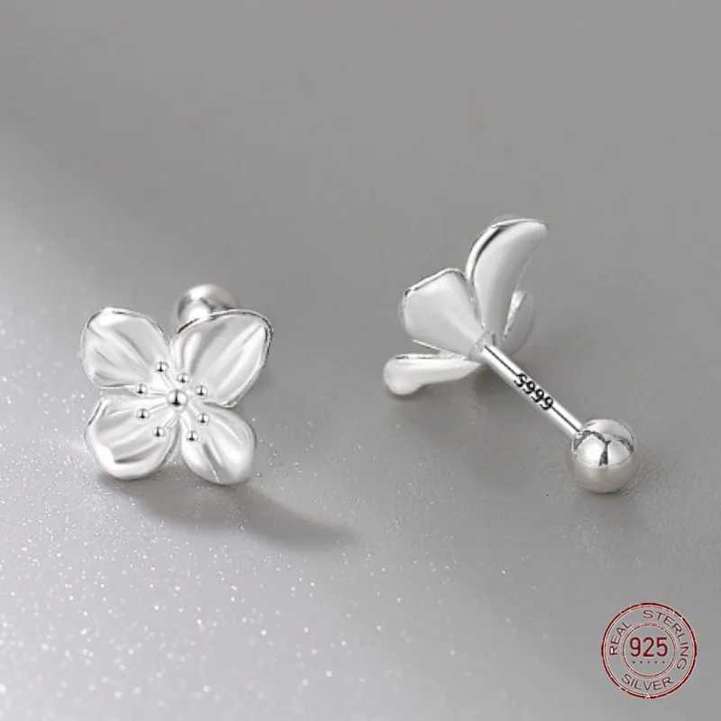925 Sterling Silver Metal Flower Stud Earrings for Girls Lily Plant Screw Korean Ear Bone Nail Ladies Piercing Jewelry Wholesale y250715