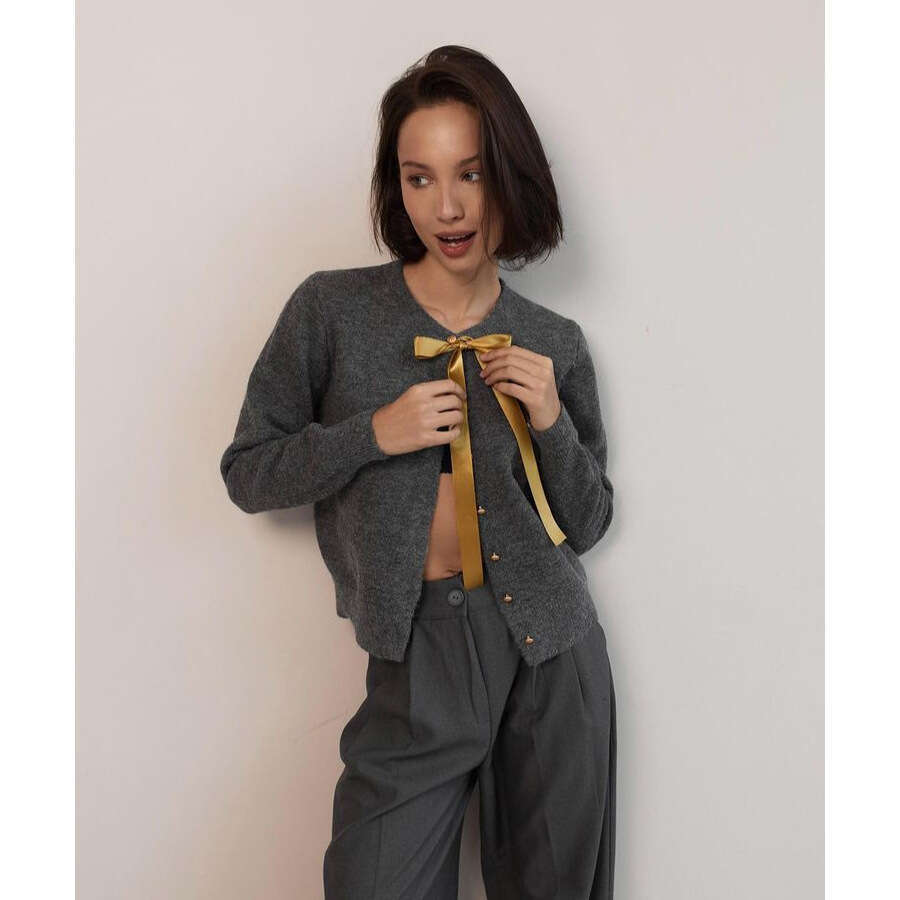 Spring New Style Round Neck Short Knitted Cardigan With Small Gold Buttons, Versatile And Simple Design B5