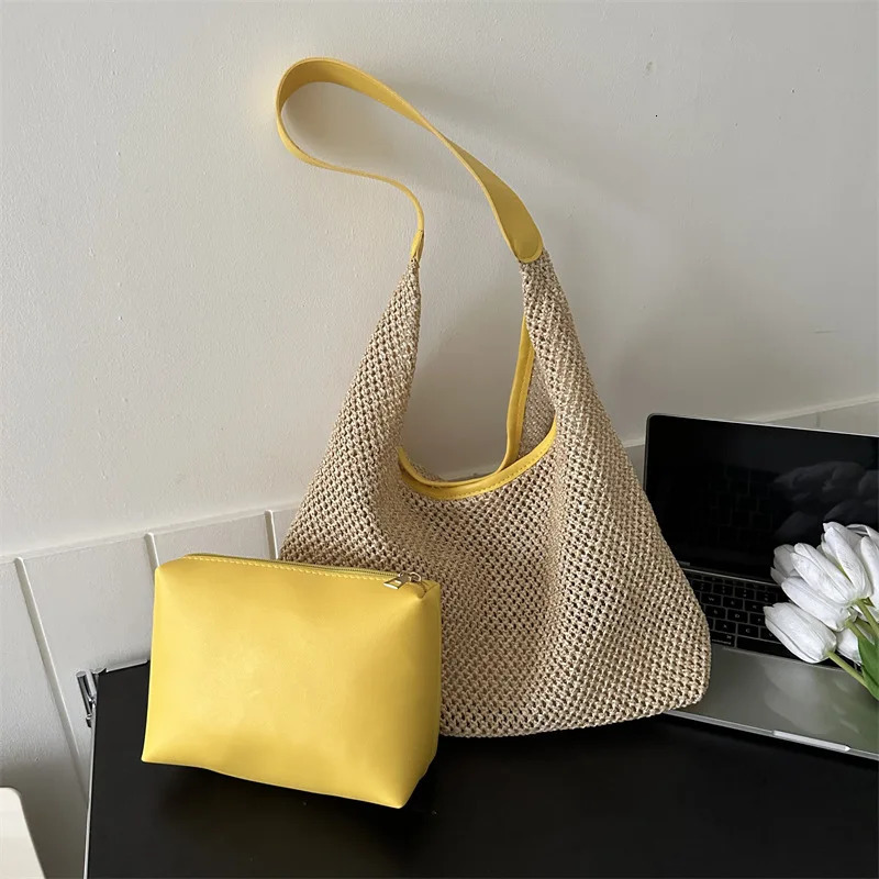 Casual Beach Summer Woven Mother-in-law Bag Fashionable One-shoulder Seaside Travel Beach Straw Bag Drop 250714