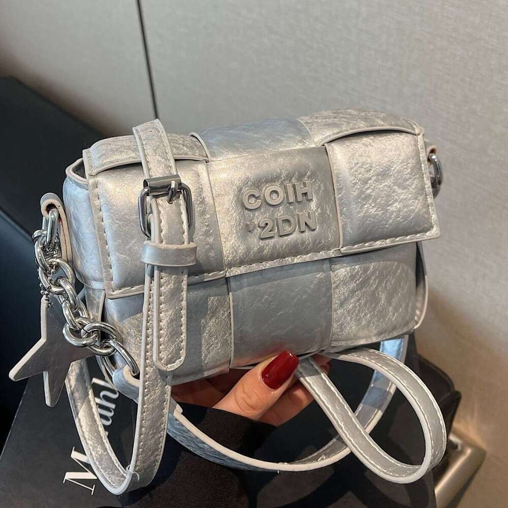 Woven Small Square for Women 2025 Casual New Versatile Shoulder Niche High-End Handheld Crossbody Bag