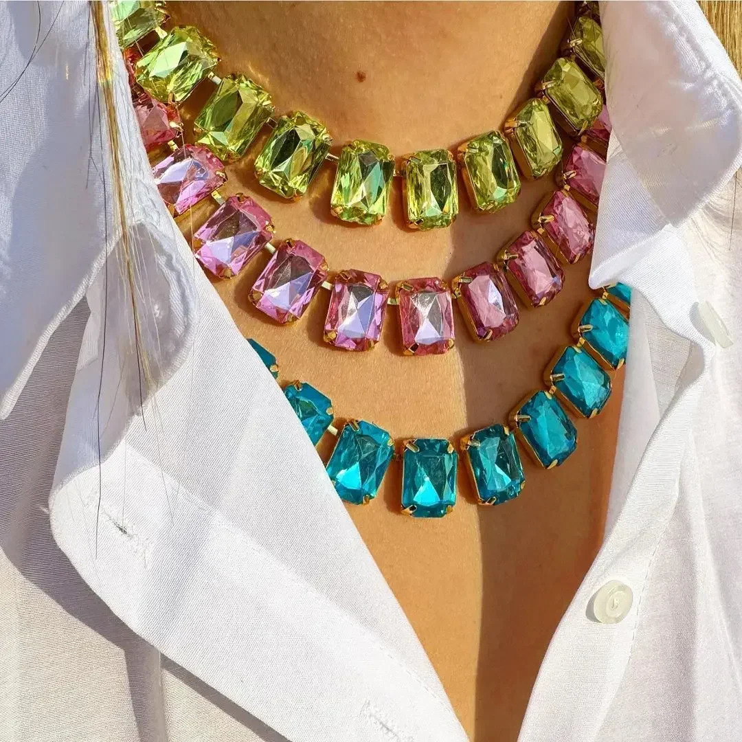 Classic Shiny Pink Blue Crystal Necklace Ladies Adjustable Square Large Glass Clavicle Chain Fashion Jewelry INS 250716