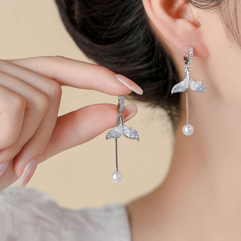 Fish Tail Bead Tassel Fashionable Elegant Face Slimming Versatile Light High-end Earrings Trendy Women