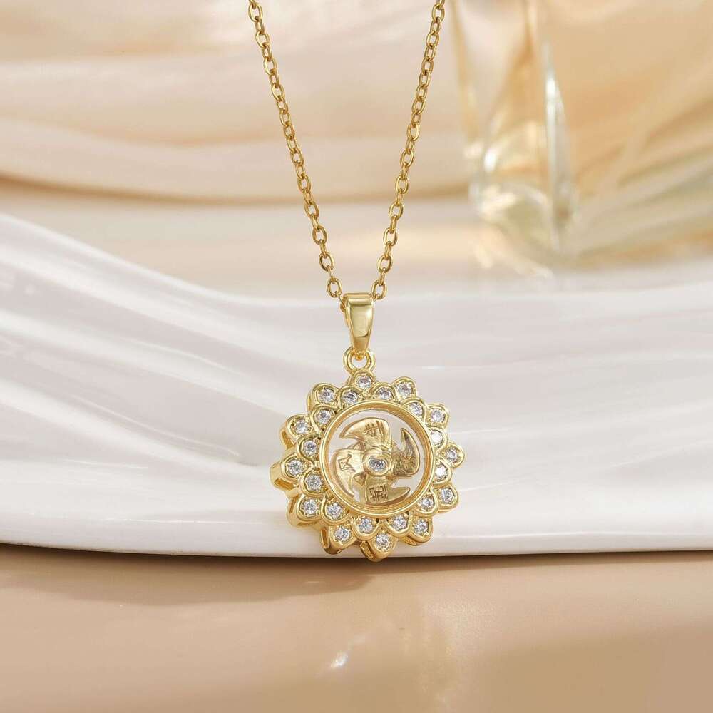 Trendy Rotating Titanium Steel Jewelry Fashion Versatile Niche Necklace Accessories For Women 50B