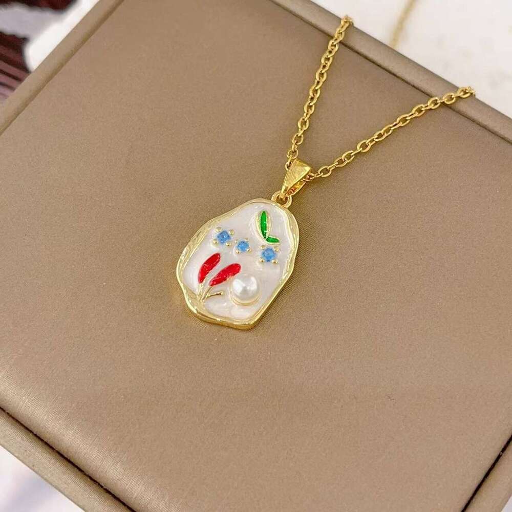 Hot Sale Copper Pendant New Enamel Color Flower Necklace For Women High-End Fashionable Temperament Niche Collarbone Chain 731