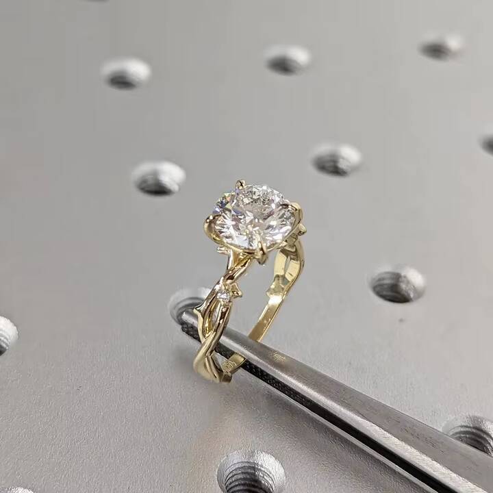 Indulge in Luxury Elisa Wholesale Offers VVS Moissanite Diamond Engagement Wedding Rings 10K 14K 18K Real Yellow Gold