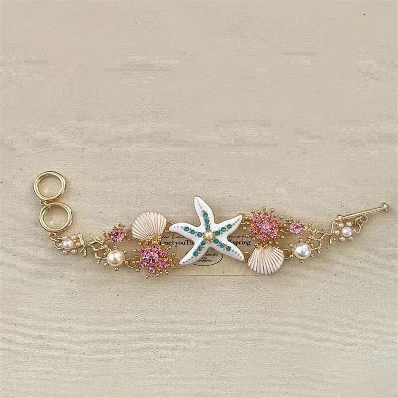 New Starfish Shell Necklace for Women Versatile Summer Beach Vacation Photo Collarbone Chain Sweet Cool Girl Style Accessory