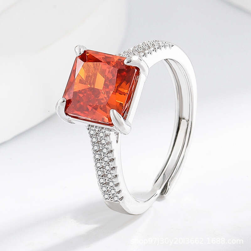 Sparkling Gemstone Ice Flower Cut Inlaid High Carbon Diamond Fashion Classic Ring Live Streaming b9b