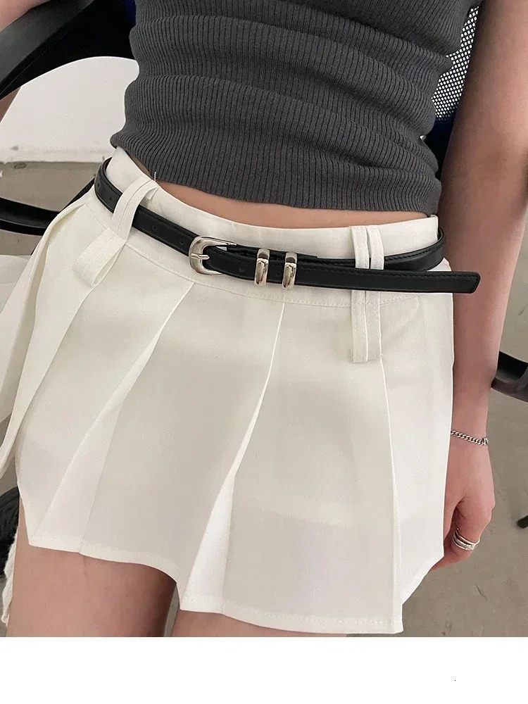 Womans Fashionable Belts Black Simple Thin PU Belts Trousers Skirt Versatile Belts Students Casual Belt 250717