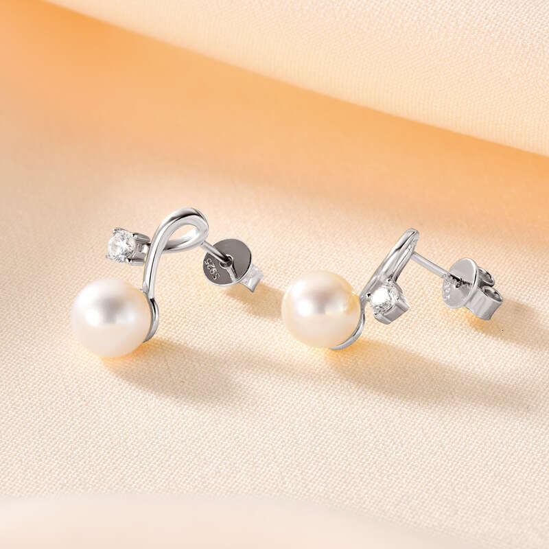 Internet Celebrity Personality Niche Natural Freshwater Pearl Fashion Sier Fresh Sweet Cherry Earrings 30E