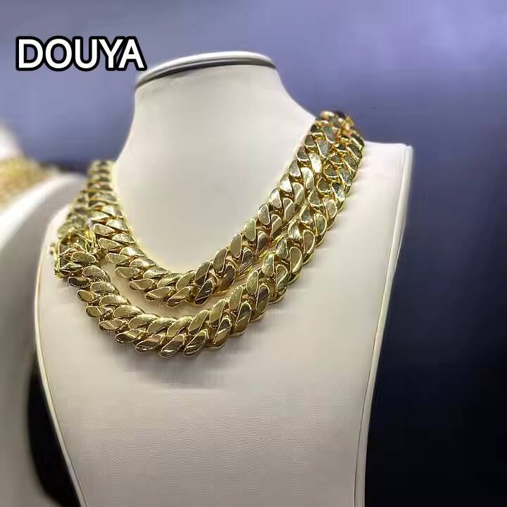 High Quality10K 14K 18K Gold Plated Cuban Chains Hollow Hip Hop Moissanite Clasp Men 6mm-15mm Wide Cuban Link Chain Necklace