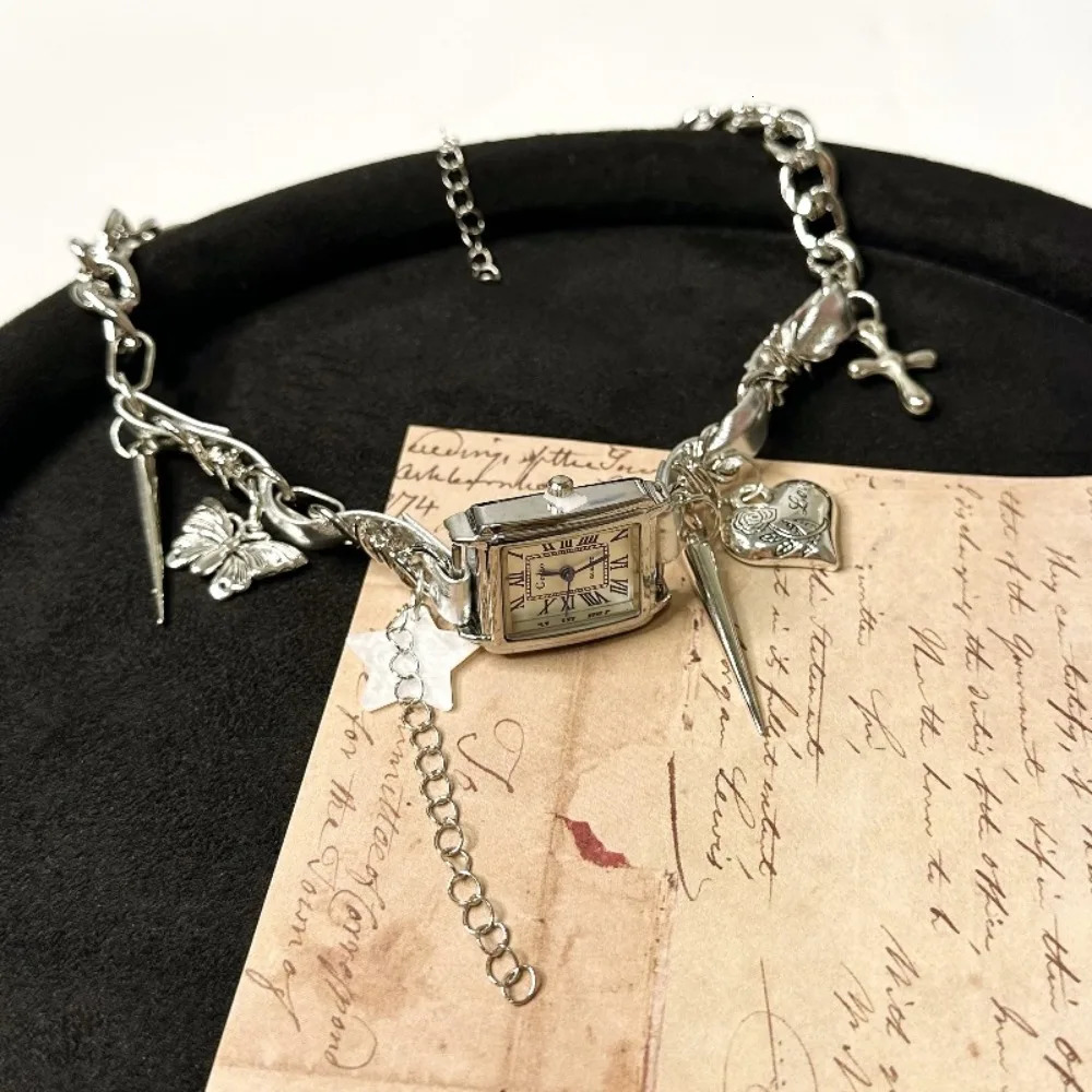 Fashion Star Watches Pedant Choker Heart Cross Gothic Rivet Necklace Women Neck Jewelry Accessories Y2K Tassel Necklace Ladies 250716