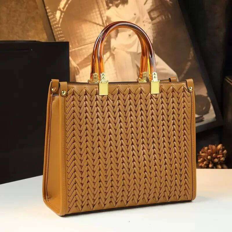 2024 New French Style Woven Bamboo Handbag Women's Crossbody High Quality Large Capacity Single Shoulder Bag