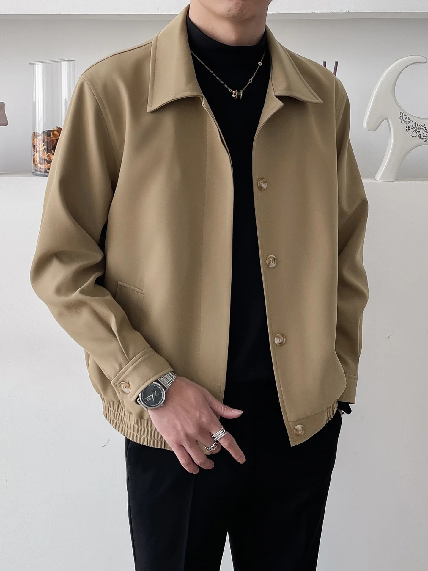 Spring and Autumn Mens Casual Apricot Lapel Jacket Loose Korean Version of The Trend Short Silhouette Coat Top Men 250716