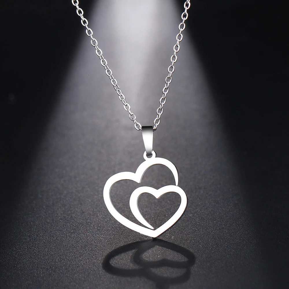 DOTIFI Stainless Steel Necklace For Women Man Hollow Double Heart Choker Pendant Charms Necklace Engagement Jewelry XJ250717