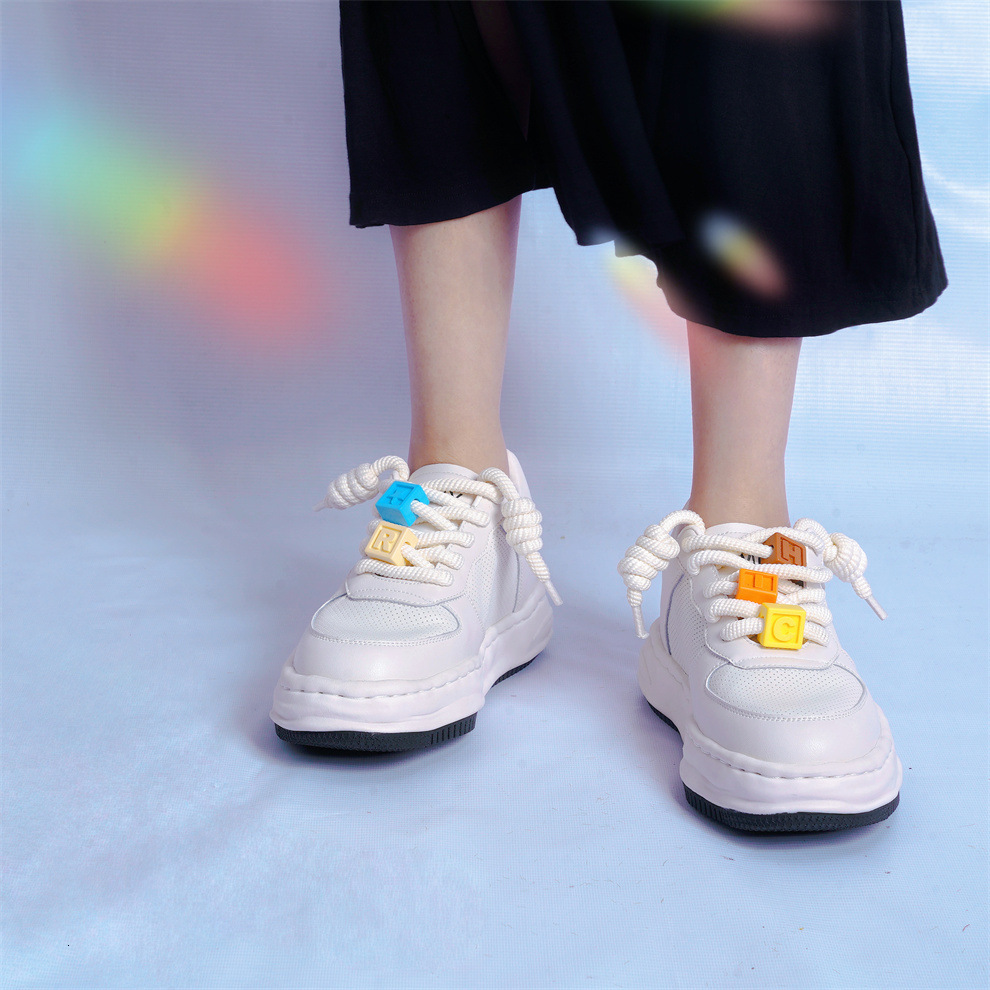 New Style Unisex Invisible Height Increase Dissolving White Breathable Comfortable Casual Sports Shoes