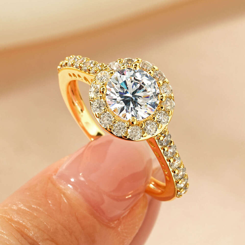 Icy Snowflake Fashion Commuting Classic Live Imitation Moissanite Ring Personality Versatile 919