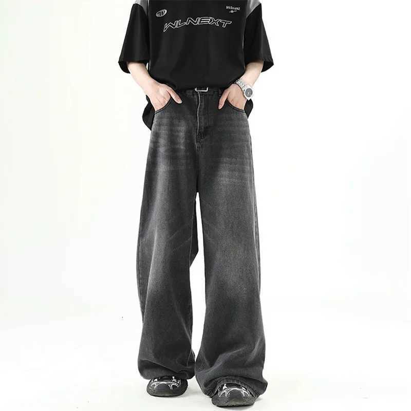 New Fashion Korean Vintage High Street Denim Men Denim Pants Washed Mens Jeans Straight Casual Mens Wear Loose Wide Leg Trousers R250716
