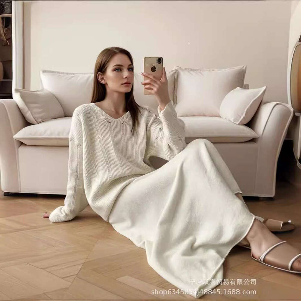 Loose Knit Set For Women Autumn Winter New Round Neck Sweater + Mermaid Skirt B5