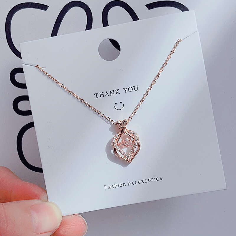Design Smart Pendant Necklace For Women Titanium Steel Non-Fading Elegant Simple Lucky Clover Chain Niche Internet Celebrity Choker 219