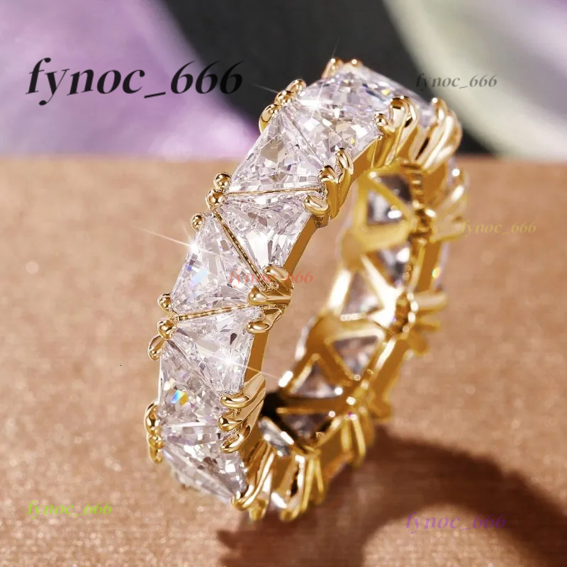 Triangular Morganite Promise Rings for Women Luxury Trendy Wedding Bands Accessories Engagement Party Hot Fashion Female Jewelry