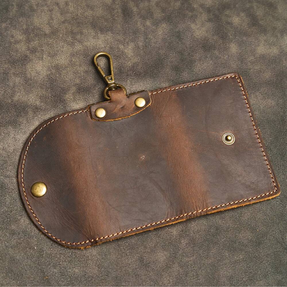 Retro Cowhide Wallet Handmade Genuine Leather Car Key Bag Portable Housekeeper Keys Holder Card Slot Money Clip Short Purse