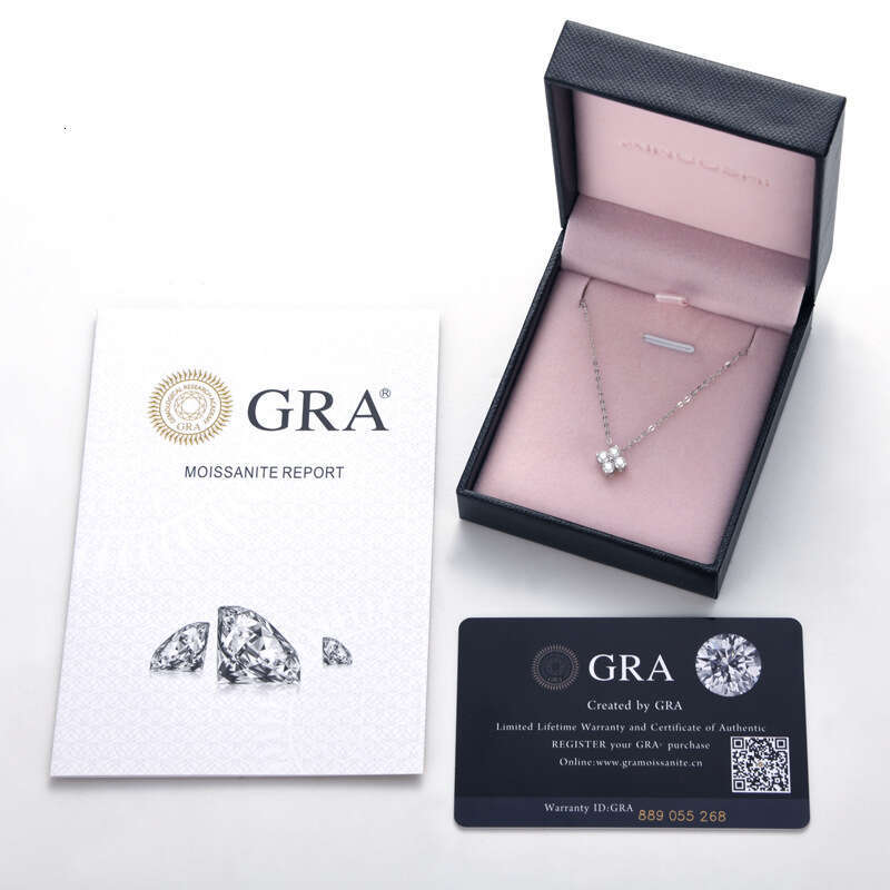 Internet Celebrity INS Style Moissanite Pendant Pure Sier Non-Fading Four-Leaf Clover Necklace For Women OME Branding 9C5