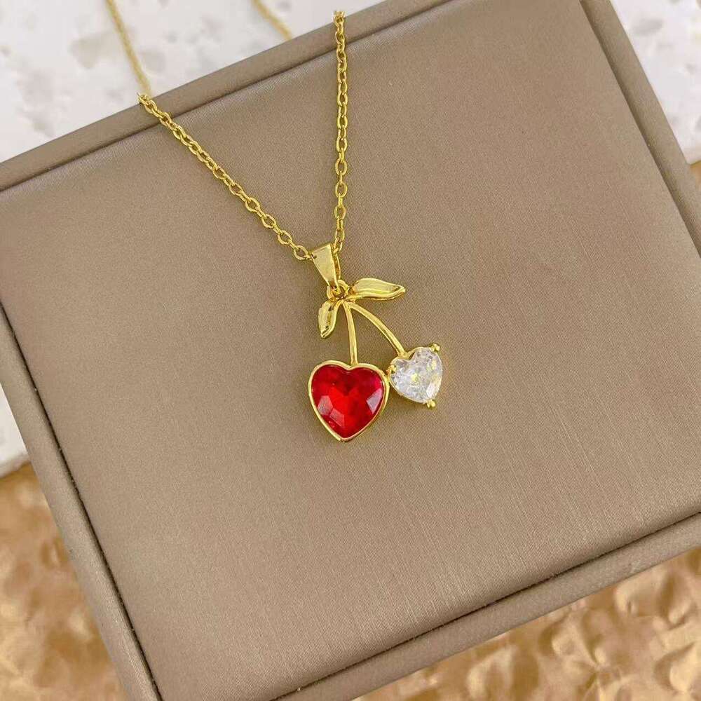 New Titanium Steel Non-Fading Women Summer High-End Niche Internet Celebrity Pendant Versatile Light Collarbone Chain Necklace 12E