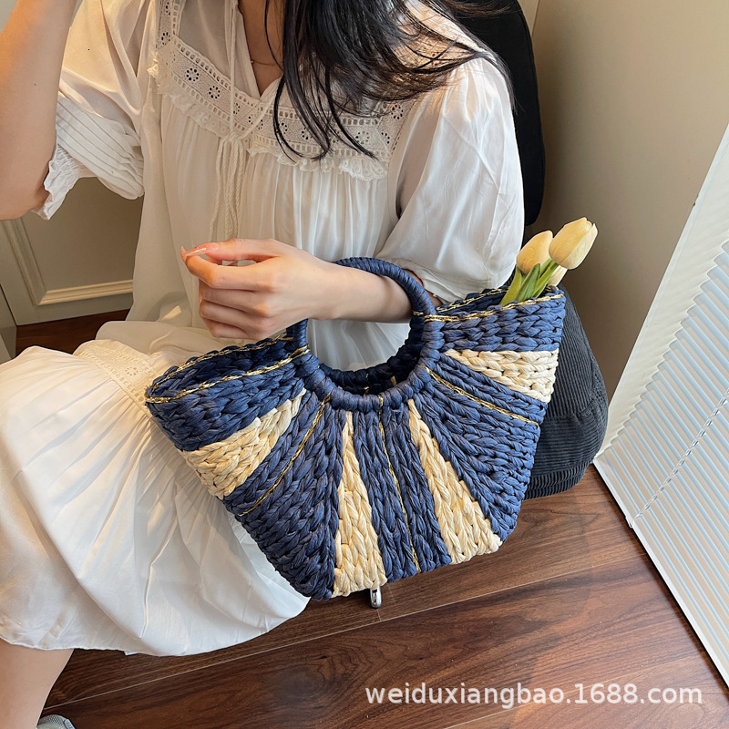 2025 Summer new women's shoulder crossbody bag personalized new woven handbag casual fashion women's handbag new designer bag