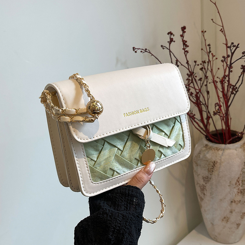 Free Shipping 2025 Summer New Designer Bag Fashion High-end Niche Outdoor Shoulder Bag Versatile Small Square Bag For Women Premium And High-quality S