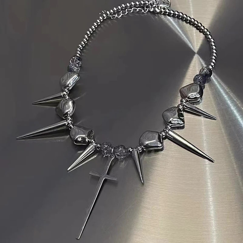 Retro Y2K Long Spike Rivet Necklace Stainless Steel Cross Hip Hop Necklace for Women Vintage Grunge Style Party Jewelry 250716