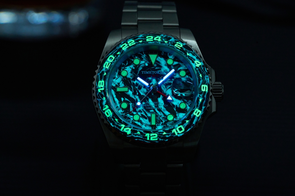Luxury Mens TIME TOKEN 2025 Carbon Fiber Dive Watch - 40MM Case with Auto-Mechanism & Waterproof up to 100M