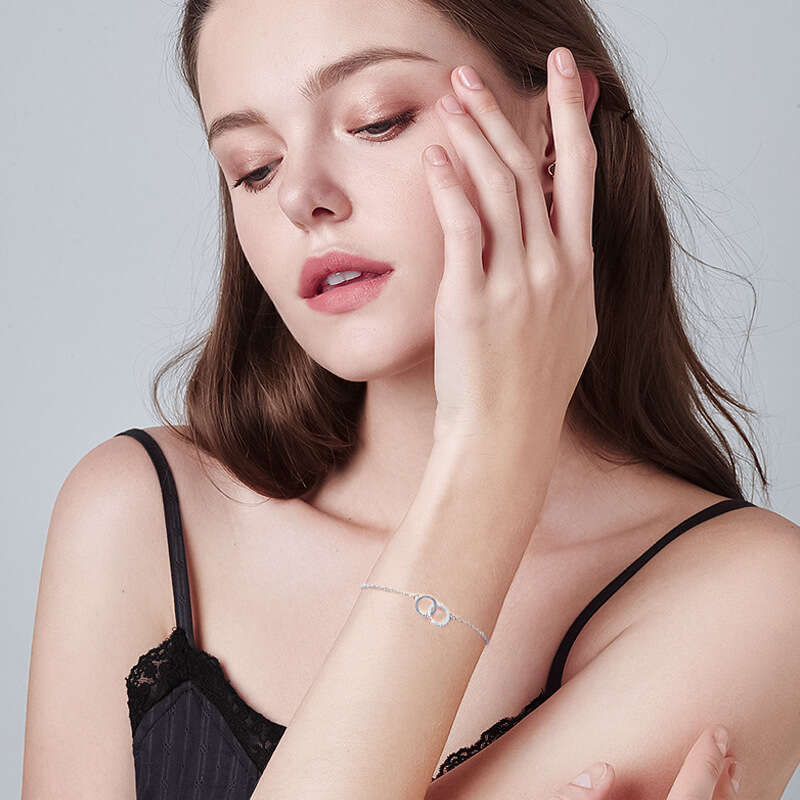 New Niche High-End Mobius Double Ring S Sier D Color Moissanite Bracelet 016