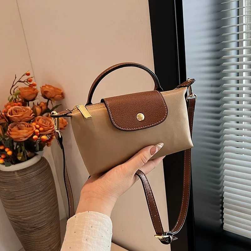 New Fanan-RETRO FAshion Versatile Handbag Hot Item Spring/Summer Womens Bag Single Shoulder Crossarm Handheld Nylon Bag R250717
