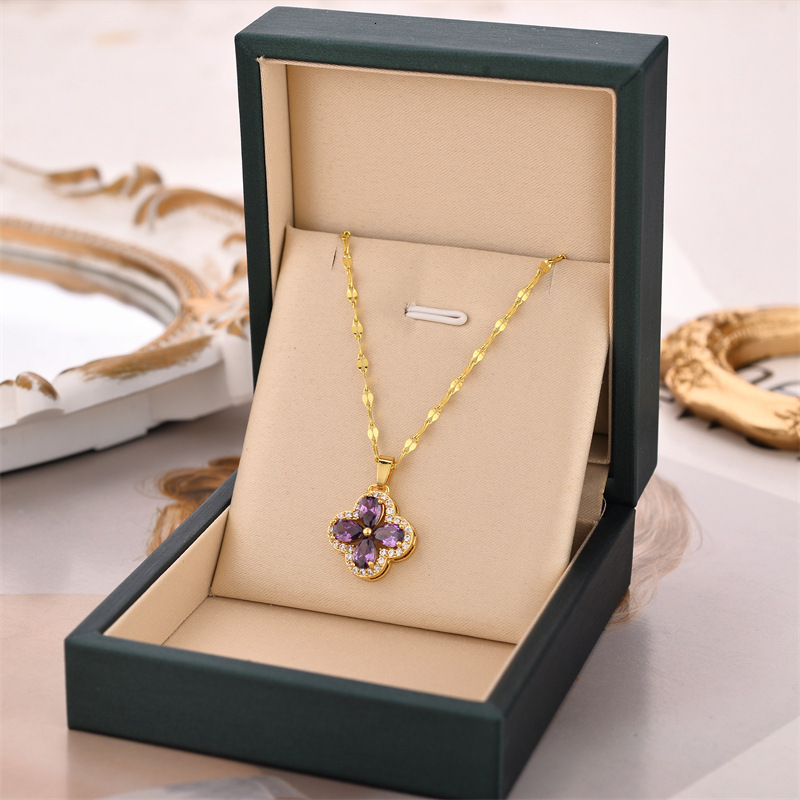 Micro Pave Zircon Violet Four-Leaf Clover Pendant Accessory Titanium Steel Necklace for Women Light Versatile Collarbone Chain ddmythur