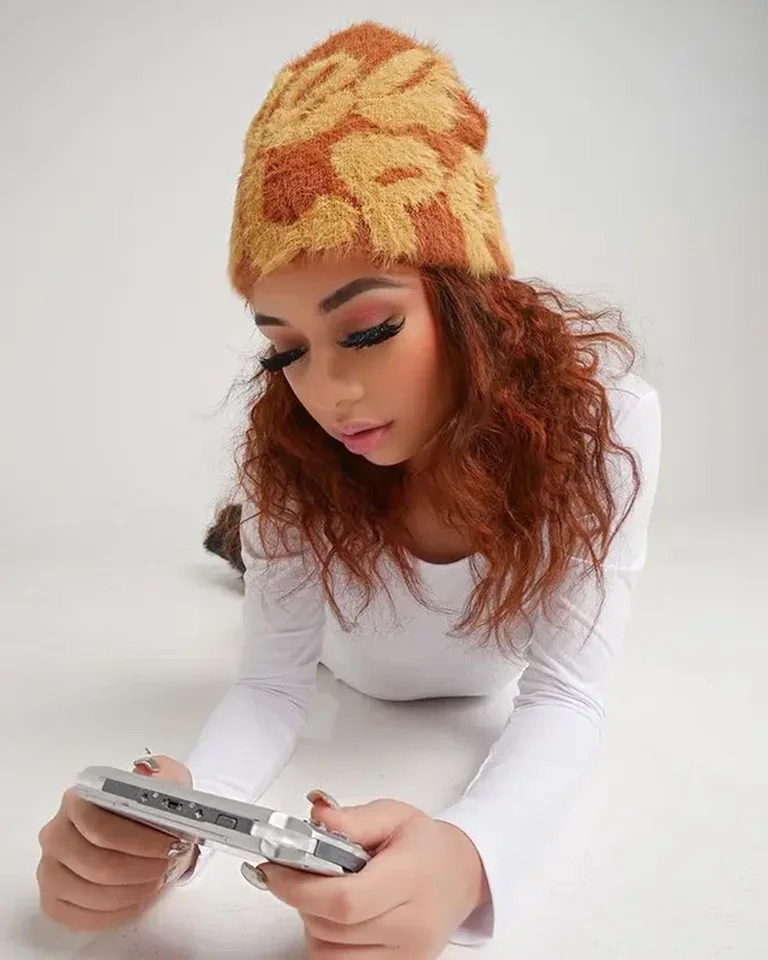 Knitting Beanies Hat Men Women Mink Fur Furry Bonnets Mea Culpa Y2k Warm Fashion Hundred Take Cold Cap for Women 250717