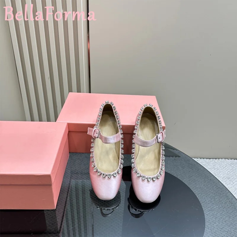 Ballet Style Round Toe Mary Jane Flats Rhinestones Light y Sweet Elegant Casual Silk Denim Sheepskin Onestrap Shoes 250717