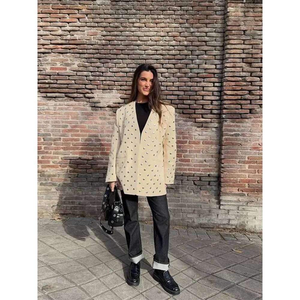 Retro Deep V-neck Studded Suit Jacket Women Casual Loose Rivets Pockets Open Jackets Female Spring Chic Street Outwear