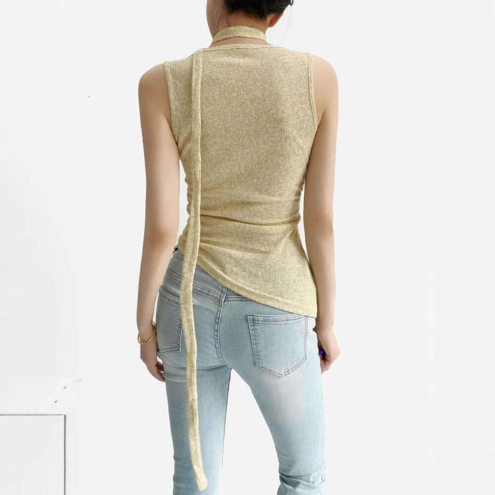 Asymmetric Pleated Halter Neck Sleeveless Tank For Women Summer New Style Outerwear Hot Girl Top B5