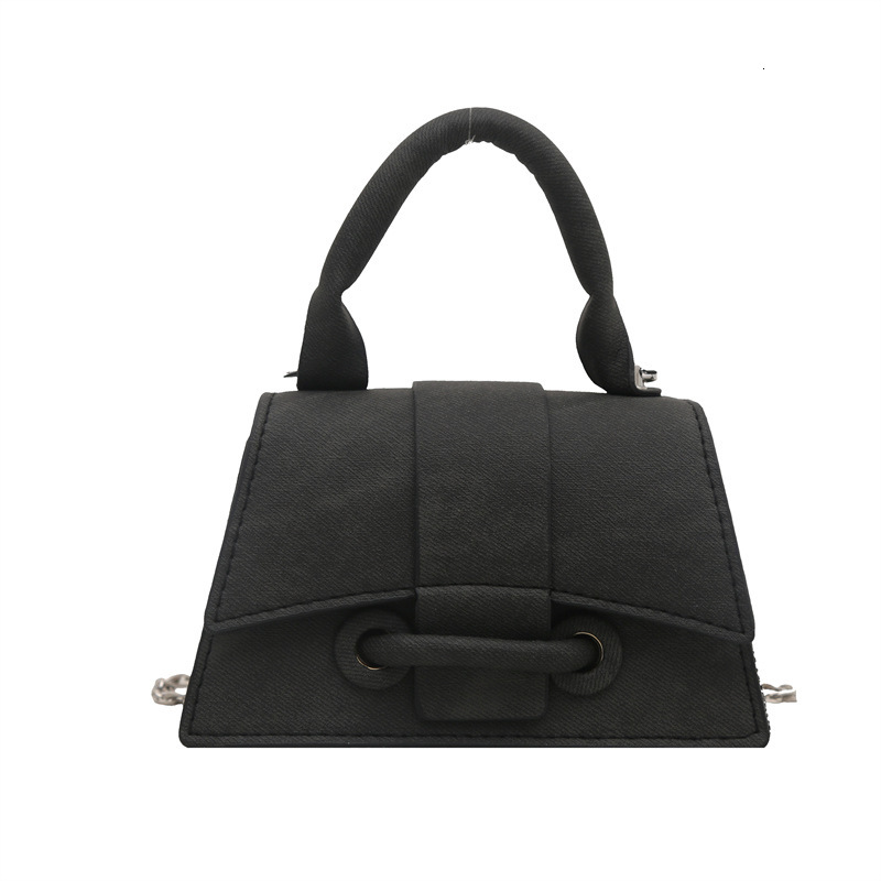 2025 Summer New Women's Shoulder Crossbody Bag Simple women's Small Square Bag Fashion Versatile Shoulder Bag New Designer Bag New Designer 