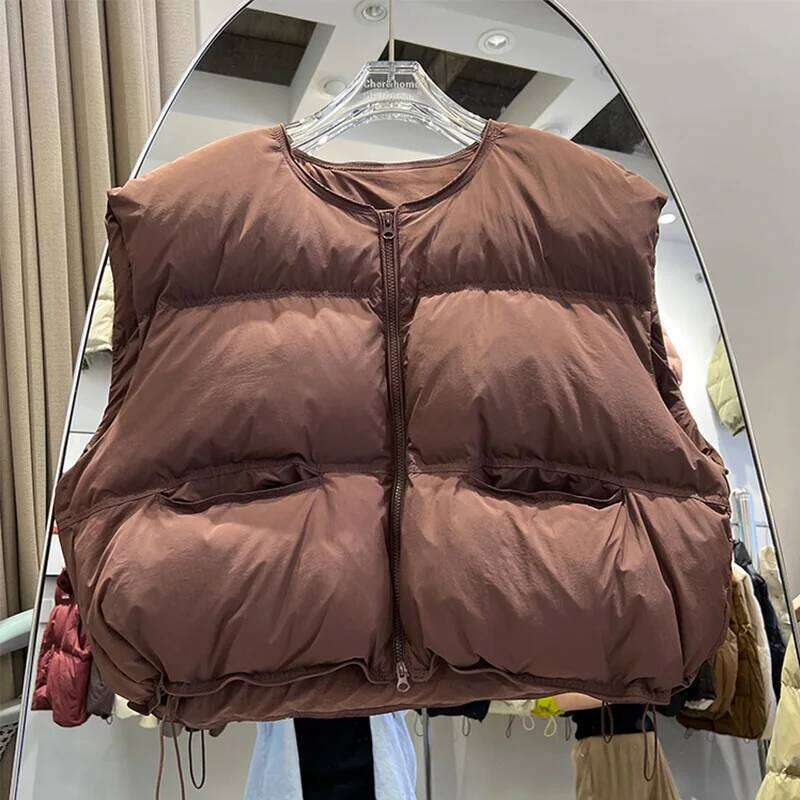 Lagabogy 2025 Winter Woman Loose Short White Duck Down Vest Female Solid Color Tank Ladies Autumn Basic Warm Sleeveless Jacket MDNG