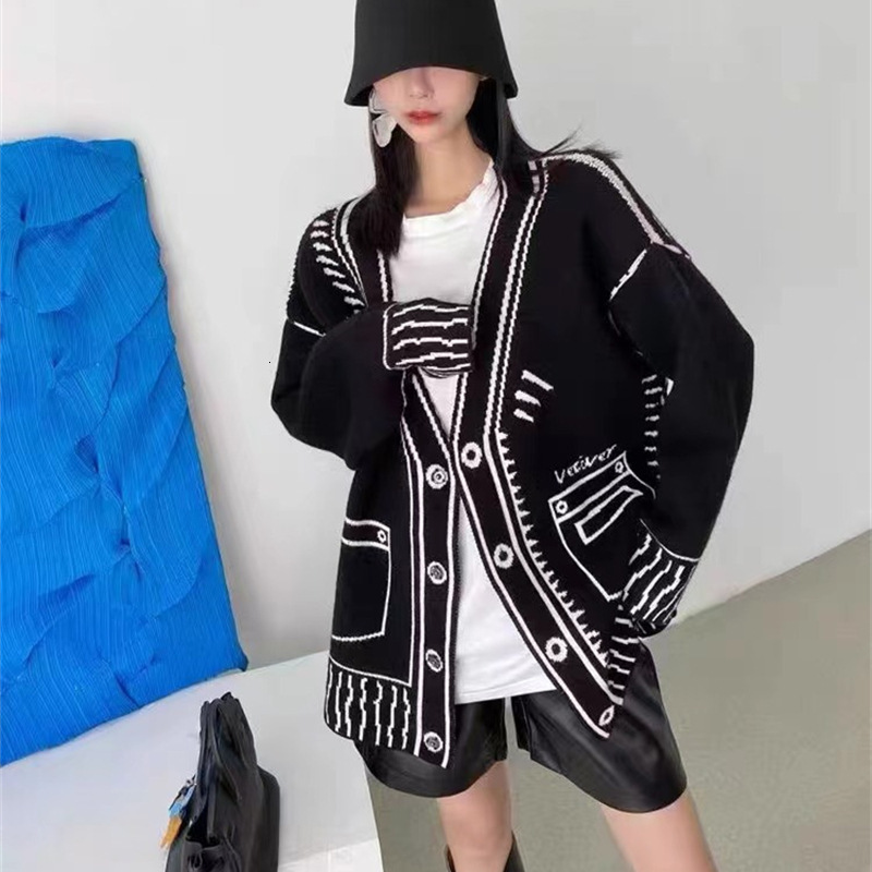 Maoning Autumn Winter Sweater Black and White Oversized Jacquard Loose Lazy Style Knitted Womens Cardigan 250718