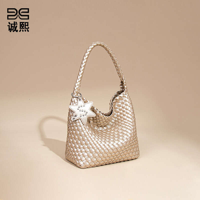 single shoulder underarm fashion handwoven womens trendy simple handheld basket mother bag