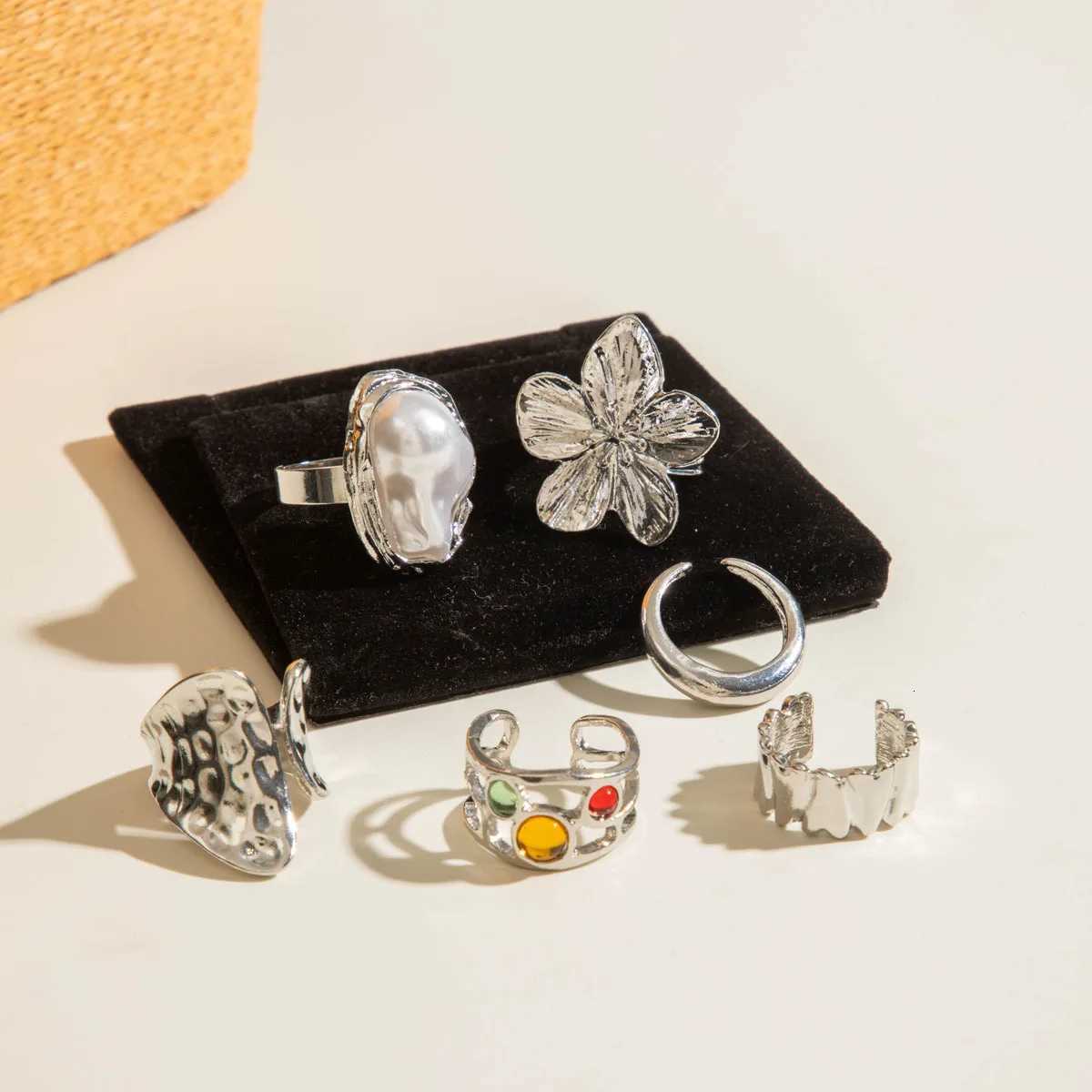 New Unique Design Liquid State Lava Flower Open Mouth Rings for Women Baroque Pearl Combination Ring Six-Piece Rings Set Jewelry X250718