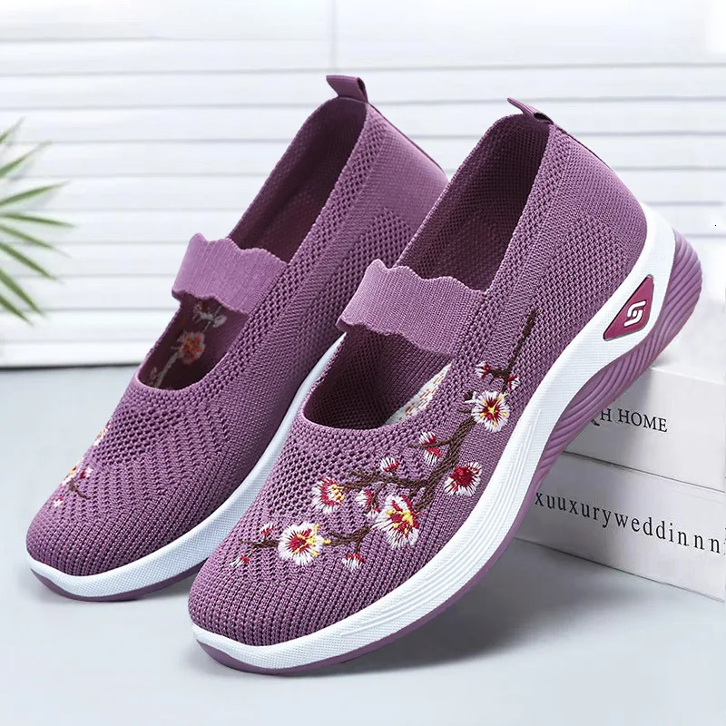 Summer LowCut Single Shoes Ladies Casual Mothers SlipOn Lazy Womens Sneakers Mesh 250717