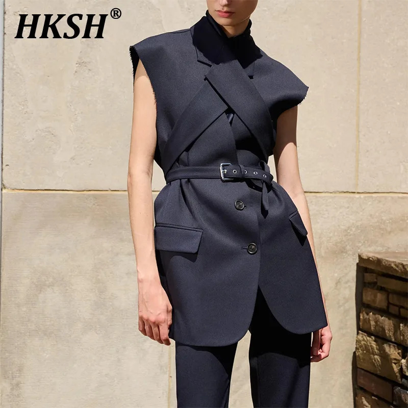 HKSH Spring Autumn Women Dark Niche Elegant Temperament Sleeveless Belt Lapel Blazer Chic Ins Y2K Waistcoat HK4714 250703