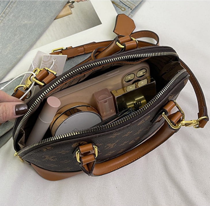 Light luxury Fashionable female Advanced printed retro light luxury hand-held vintage flower shell bag new versatile and temperament crossbody bag sho